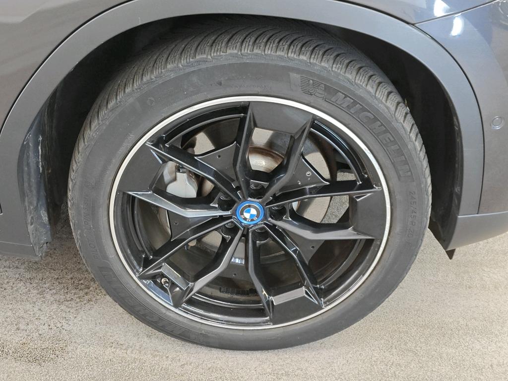 Foto 17 van BMW ix3