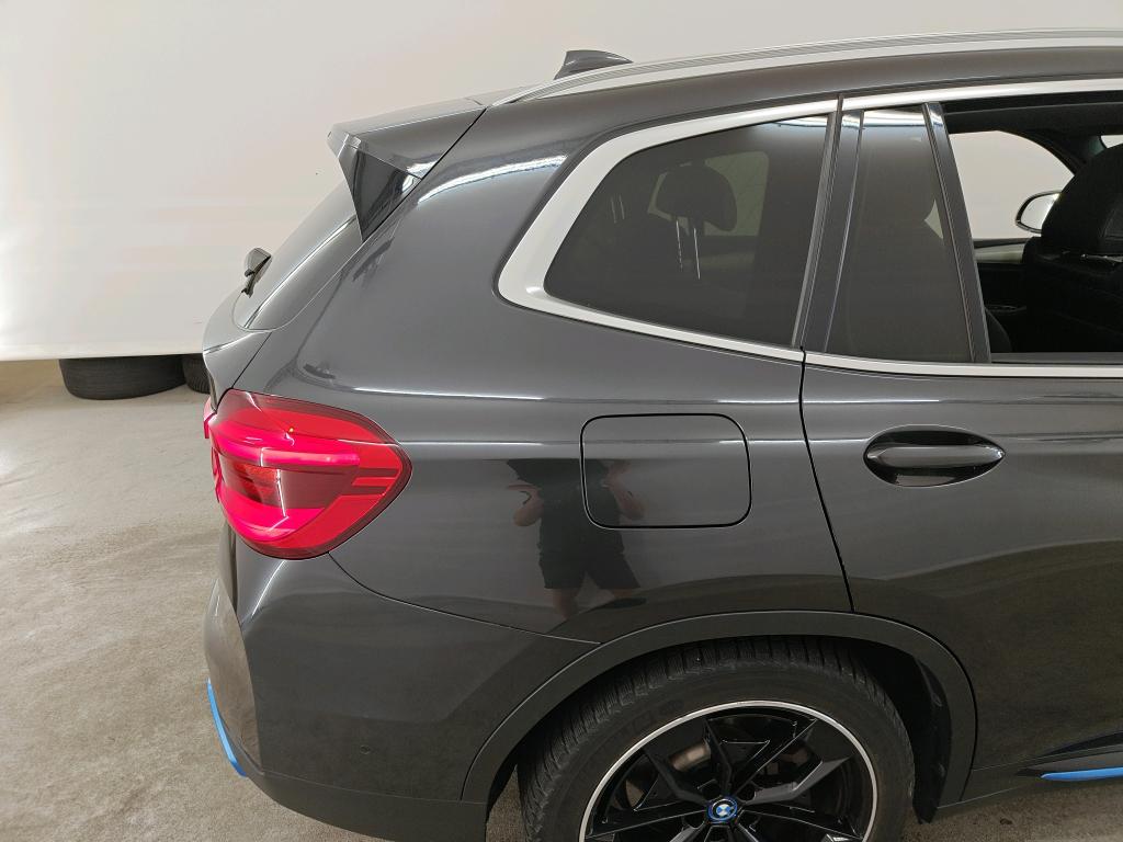 Foto 27 van BMW ix3