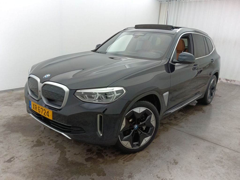 BMW X3 BMW iX3 74 kWh iX3 286 5d