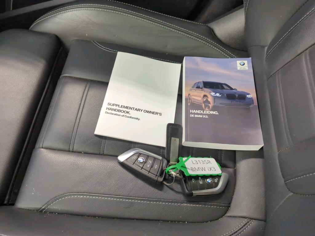 Photo 5 of BMW ix3