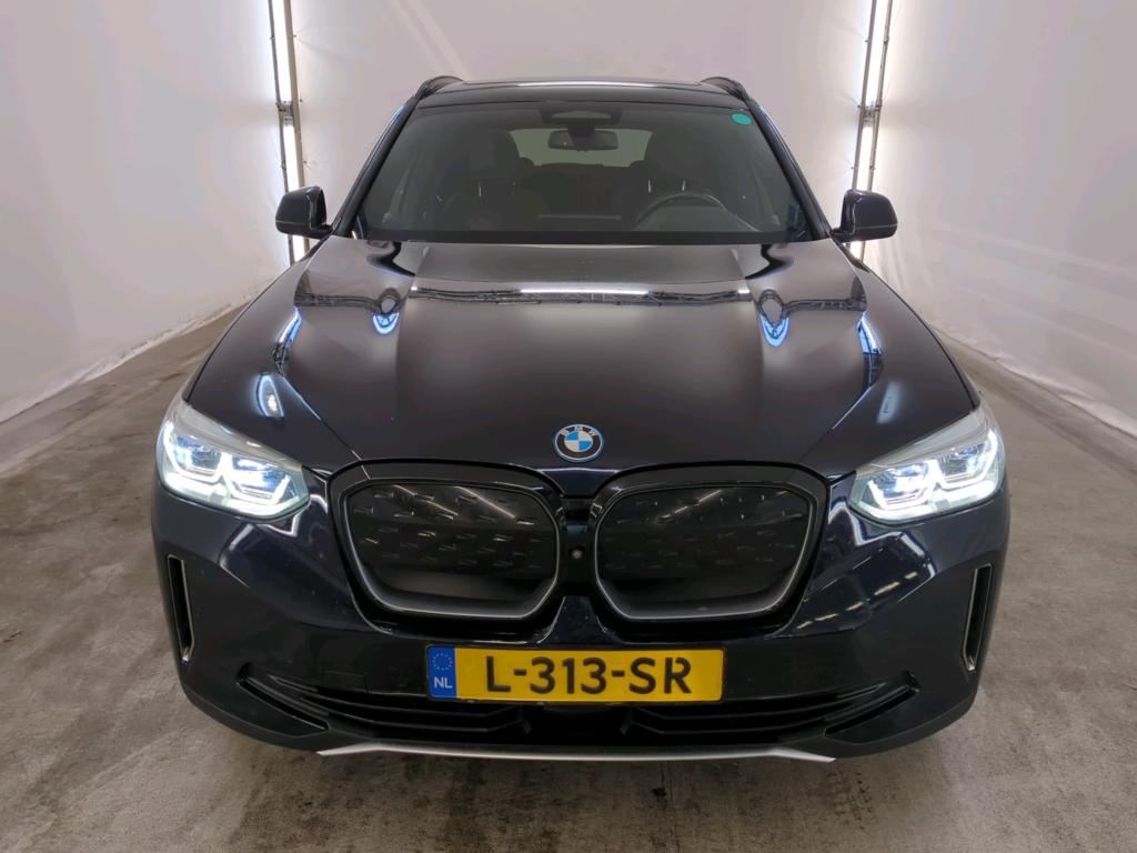 Photo 8 of BMW ix3