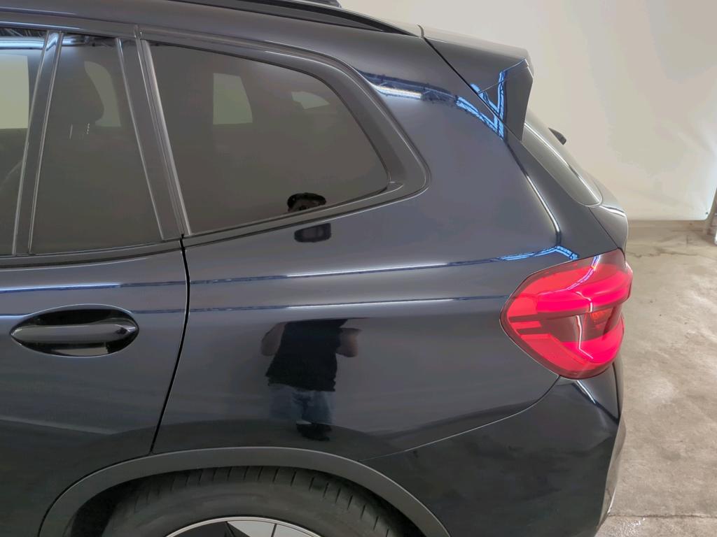 Photo 13 of BMW ix3
