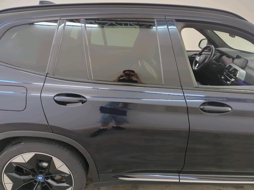 Photo 22 of BMW ix3