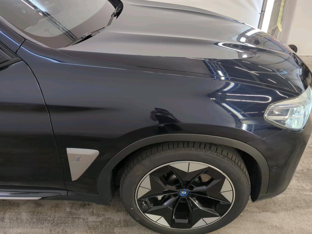 Photo 25 of BMW ix3