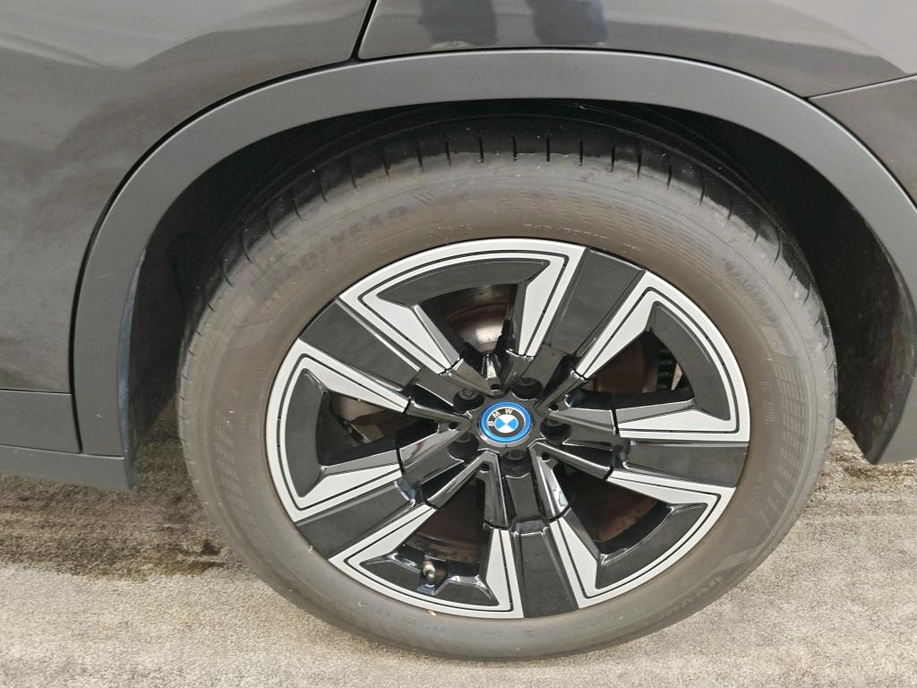 Foto 14 van BMW ix3