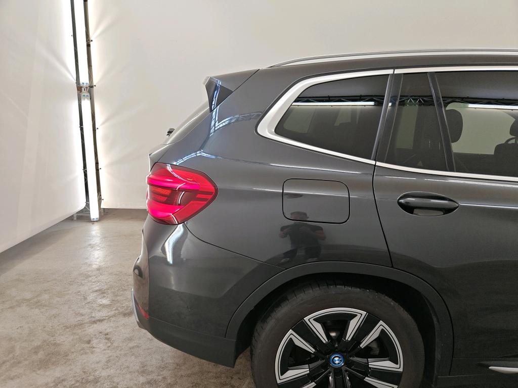 Foto 22 van BMW ix3