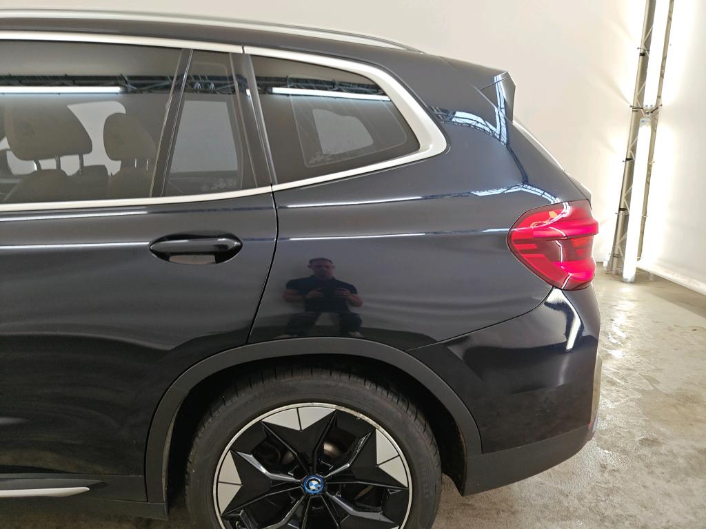 Foto 19 van BMW ix3