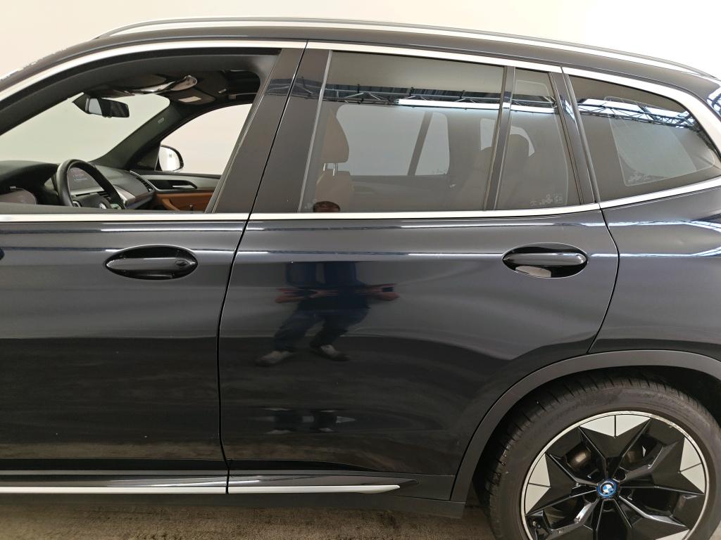Foto 20 van BMW ix3