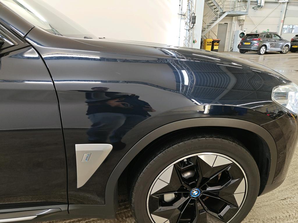 Foto 9 van BMW ix3