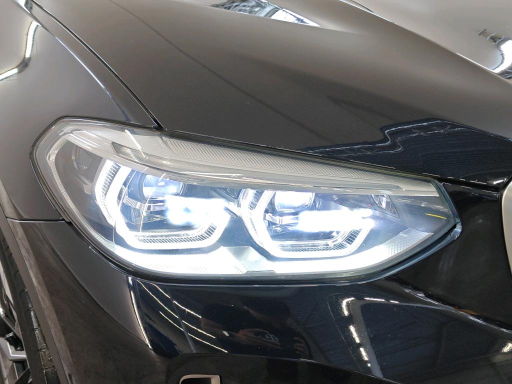 Foto 17 van BMW ix3