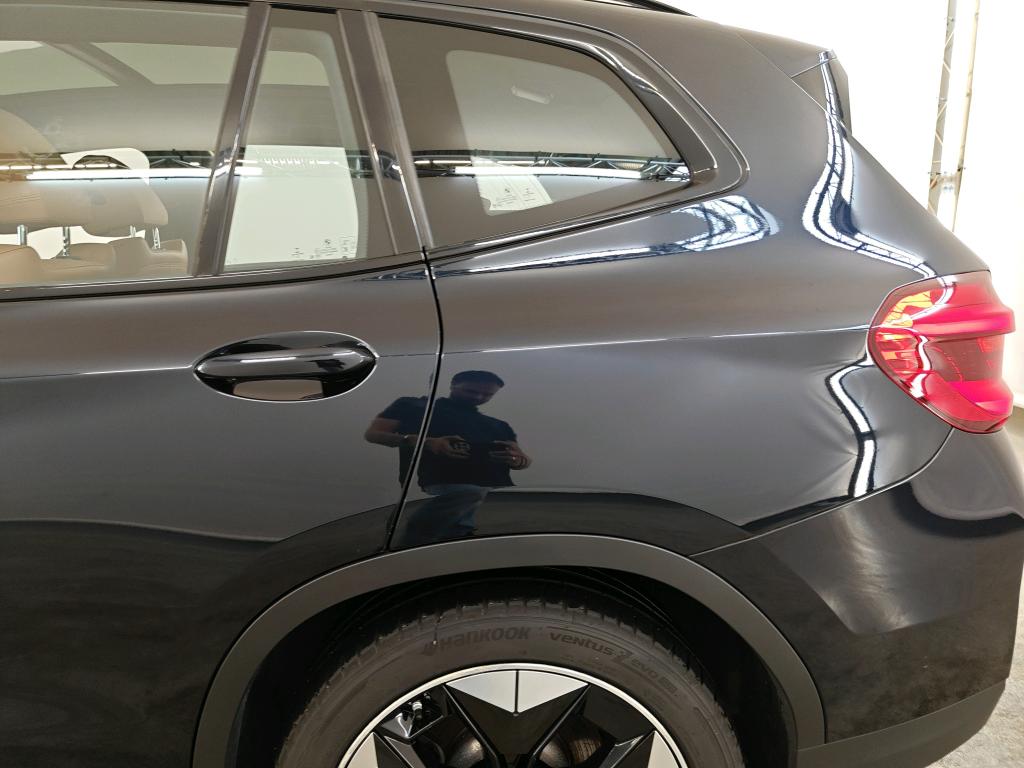 Foto 22 van BMW ix3
