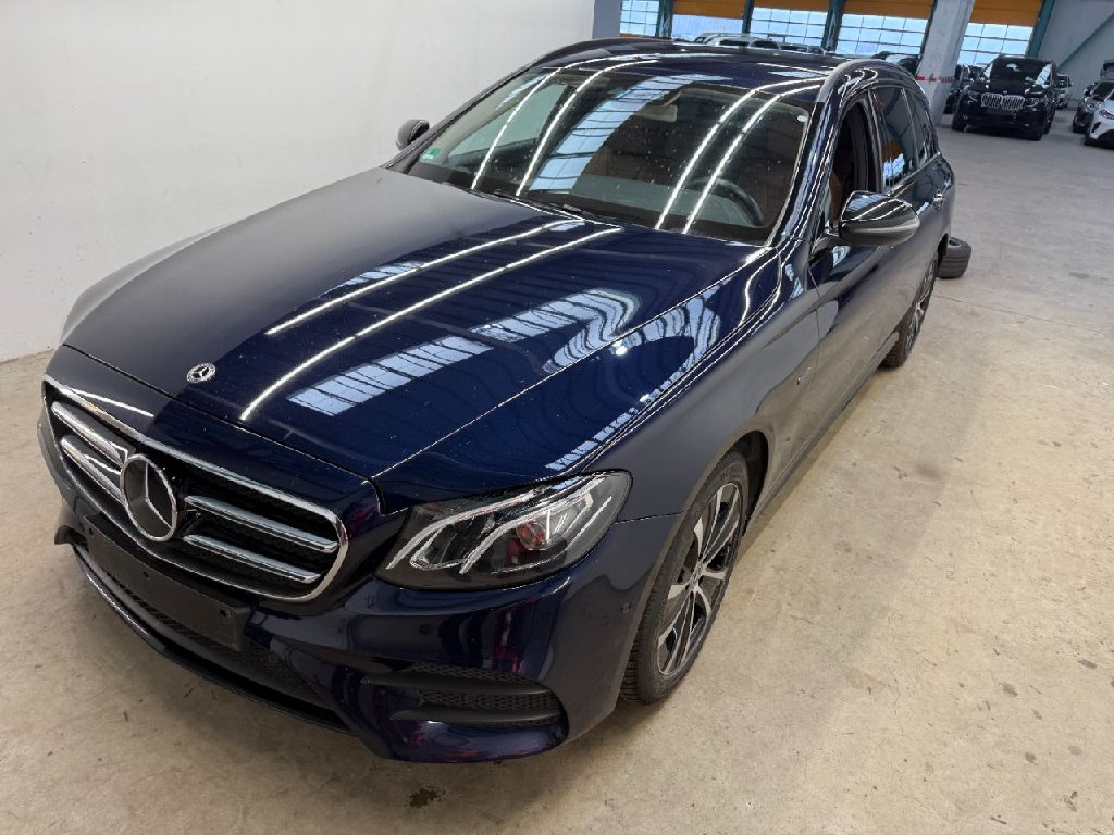 Mercedes E-Klasse E -Klasse T-Modell E 300 de (213.216)AMG 2.0 AMG Line 225KW E6dT