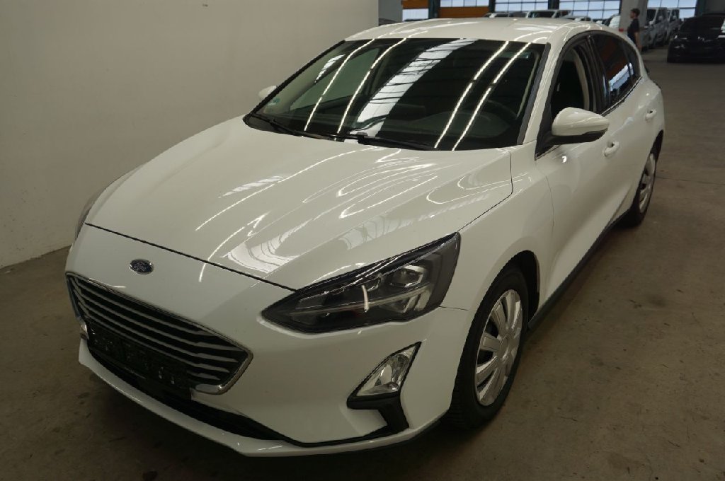 Ford Focus Focus Lim. Cool & Connect 1.5 EcoBlue 88KW AT8 E6dT