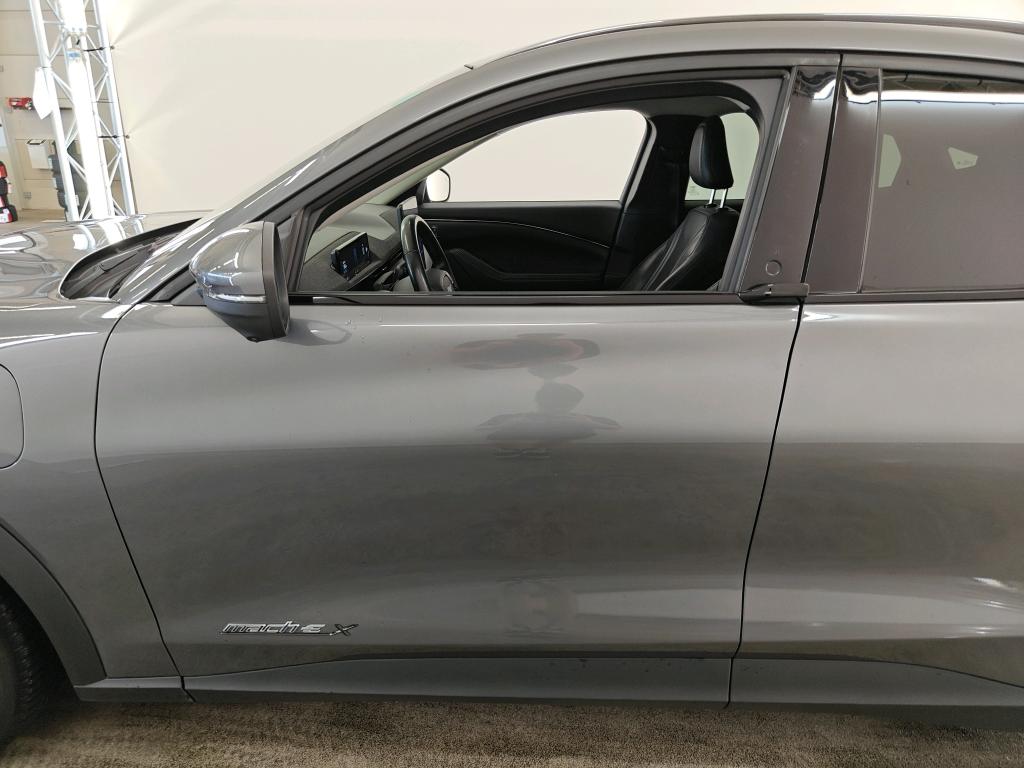 Foto 21 van Ford Mustang