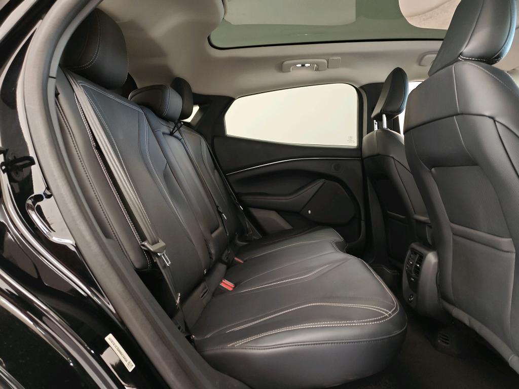 Foto 13 van Ford Mustang