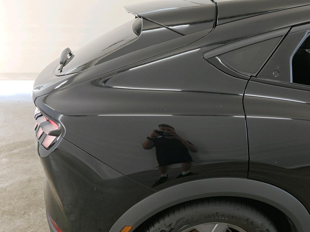 Foto 11 van Ford Mustang