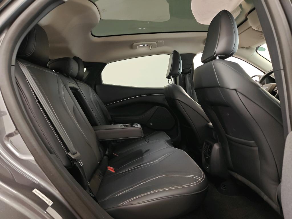 Foto 9 van Ford Mustang