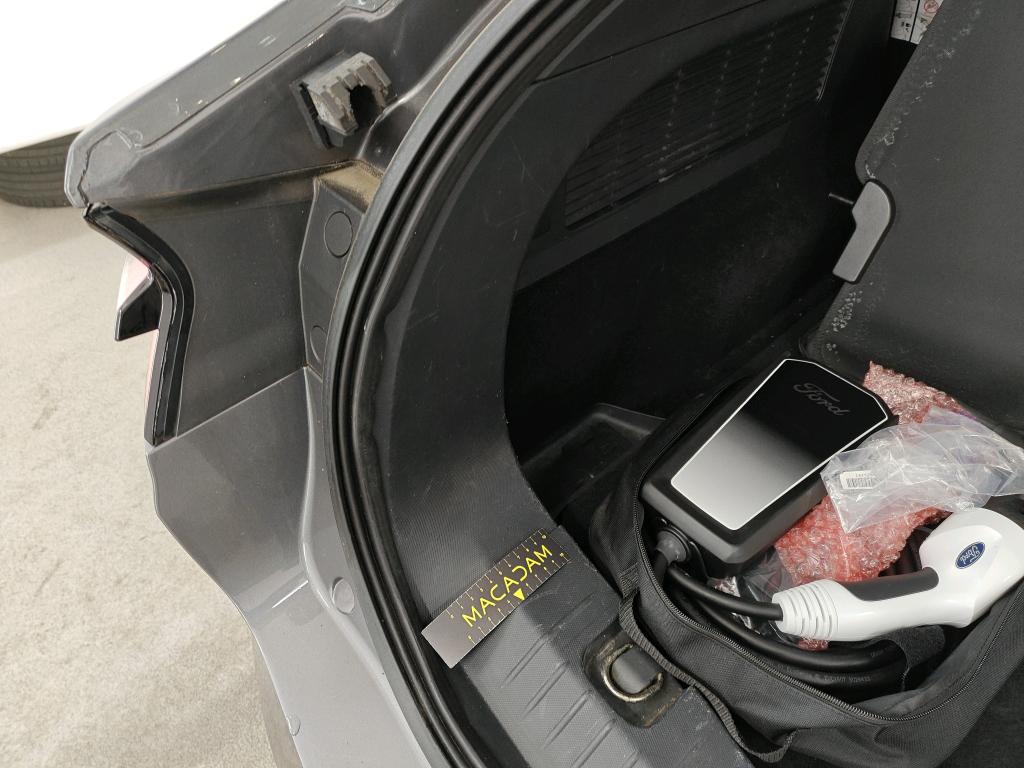 Foto 43 van Ford Mustang