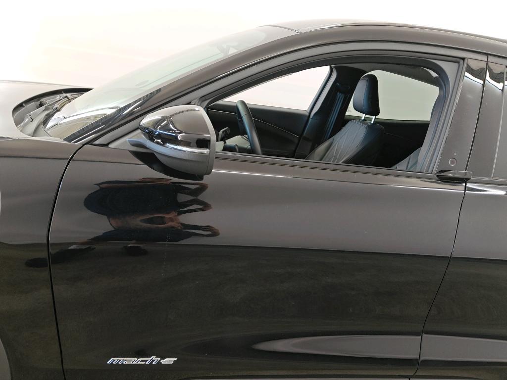 Foto 16 van Ford Mustang