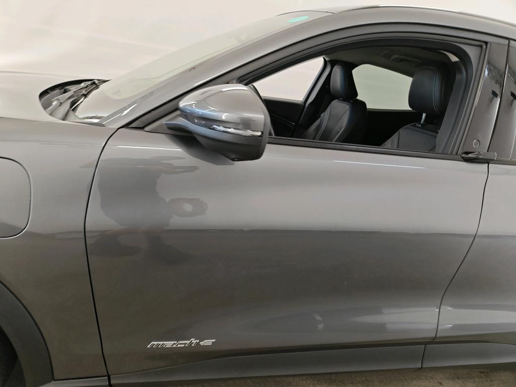 Foto 13 van Ford Mustang