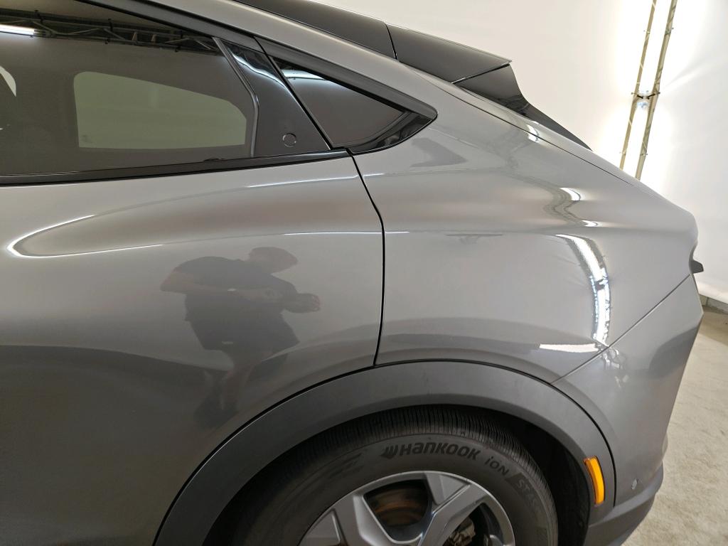 Foto 21 van Ford Mustang