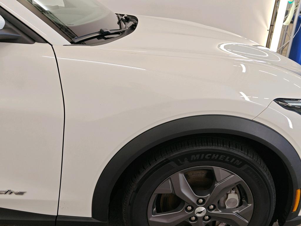 Foto 13 van Ford Mustang