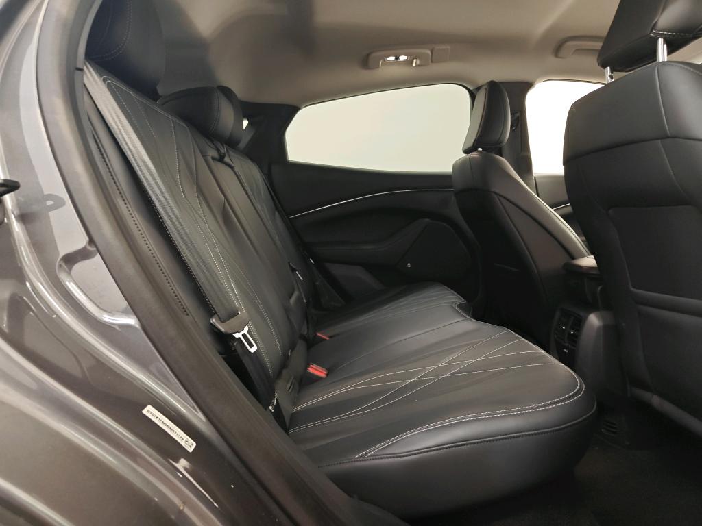Foto 33 van Ford Mustang