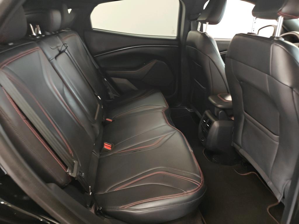 Foto 16 van Ford Mustang