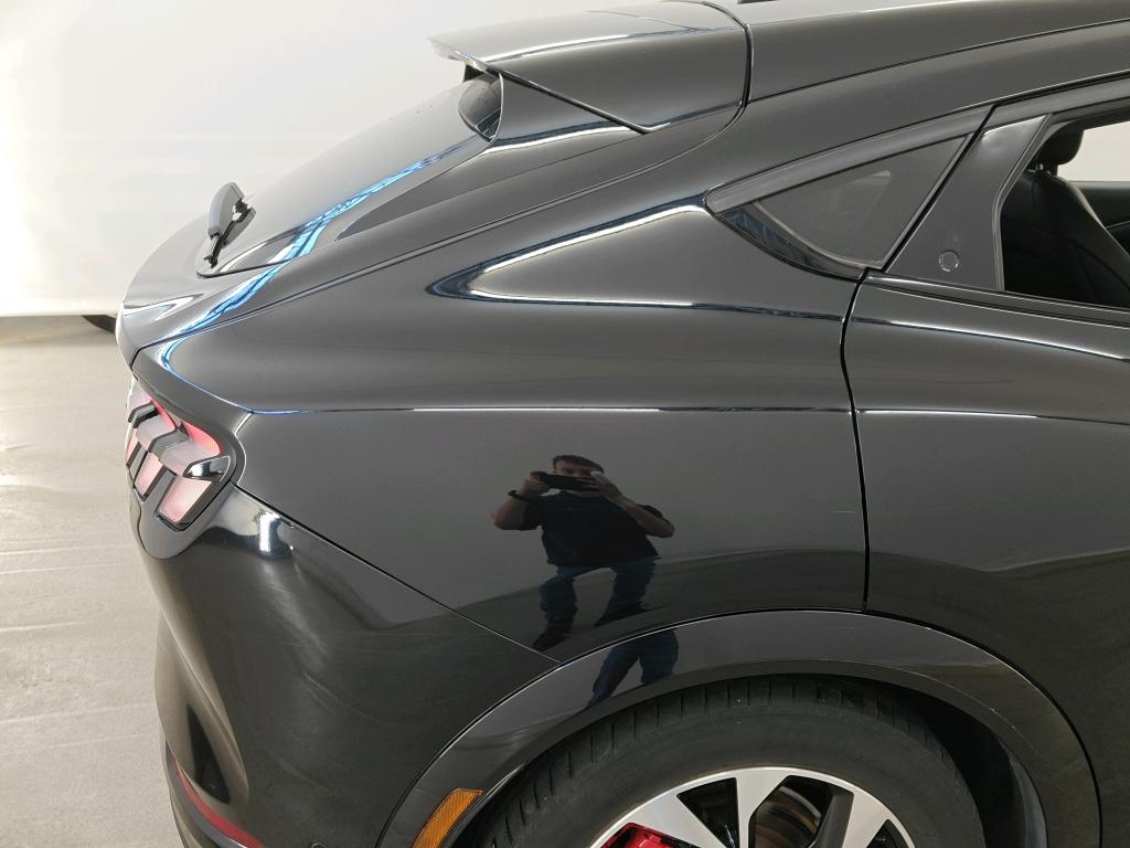 Foto 16 van Ford Mustang