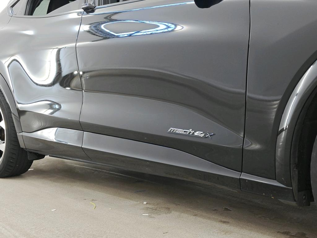 Foto 19 van Ford Mustang