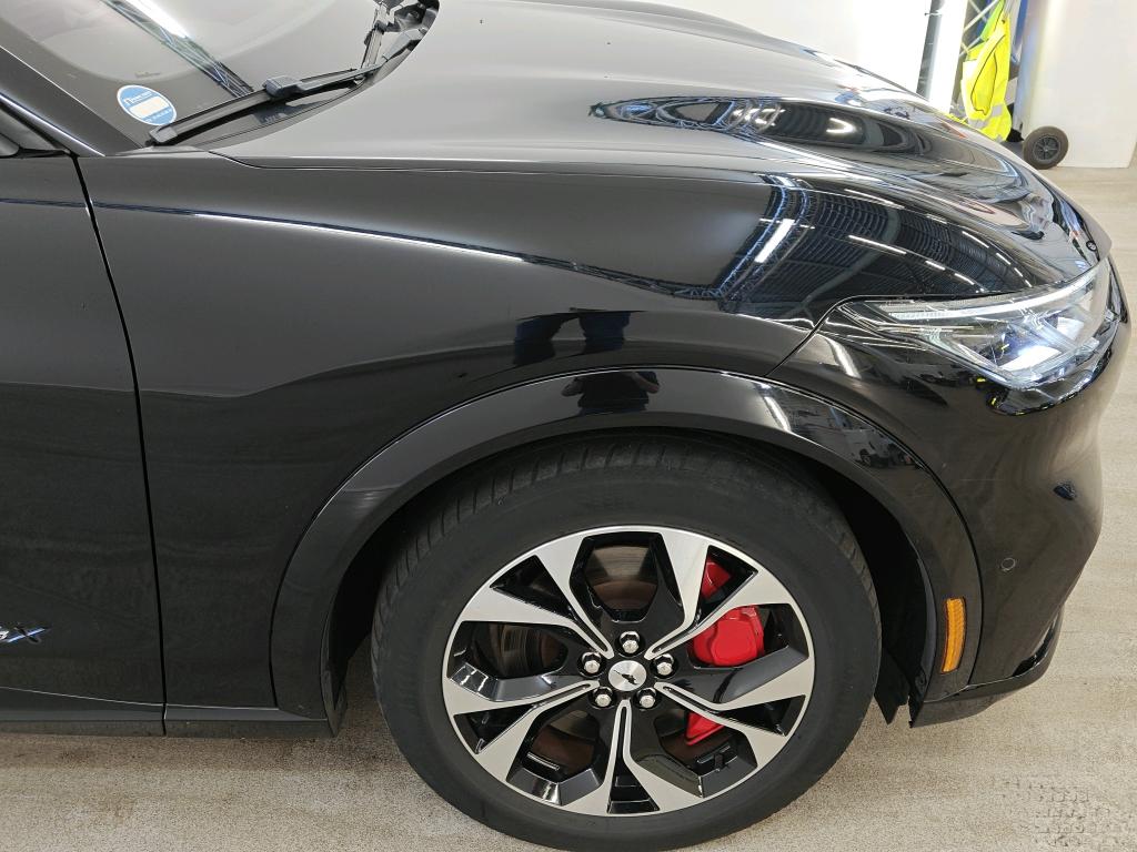 Foto 30 van Ford Mustang