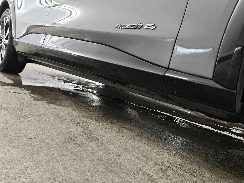 Foto 12 van Ford Mustang