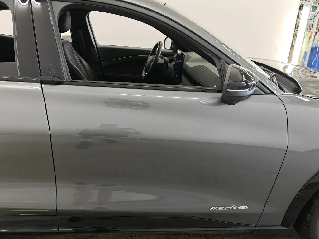 Foto 19 van Ford Mustang