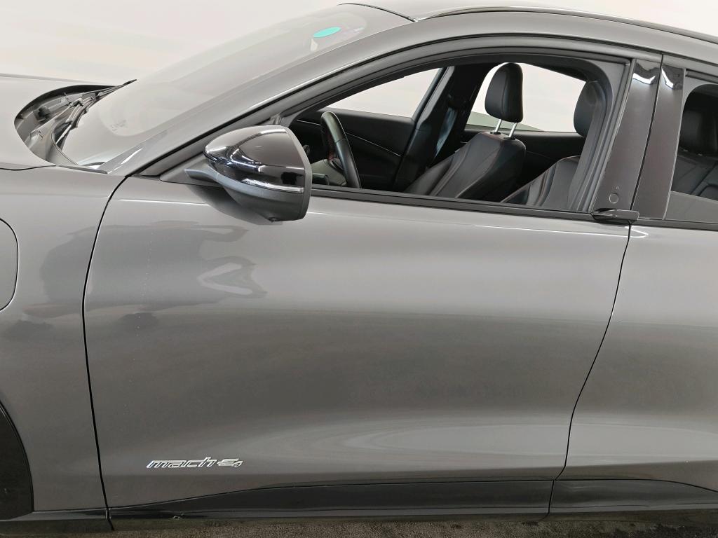 Foto 27 van Ford Mustang