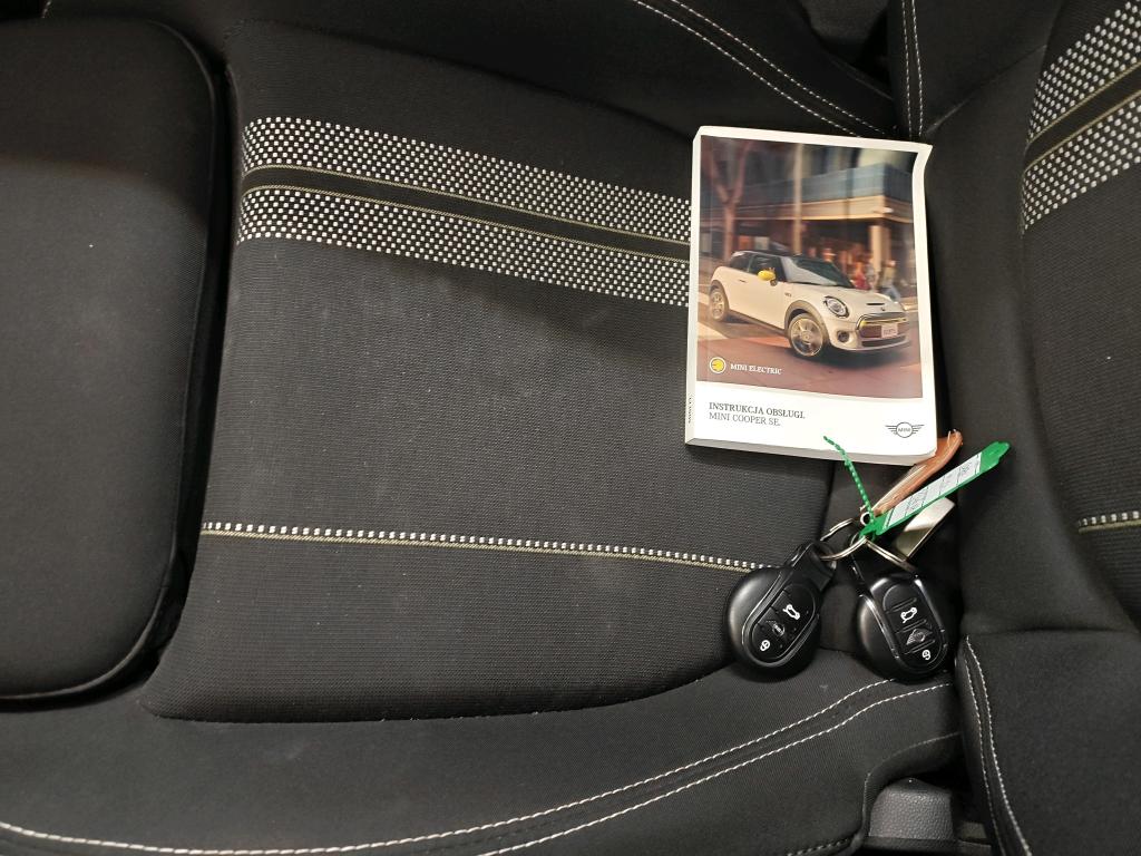 Foto 4 van MINI Electric