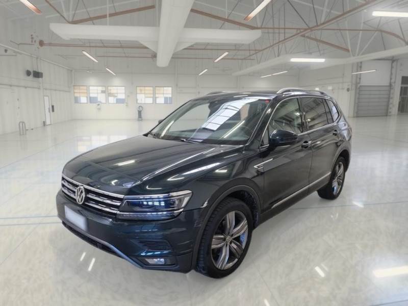 Volkswagen Tiguan VOLKSWAGEN TIGUAN ALLSPACE / 2017 / 5P / SUV 2.0 TDI SCR 110KW ADVANCED BMT 4MOT DSG
