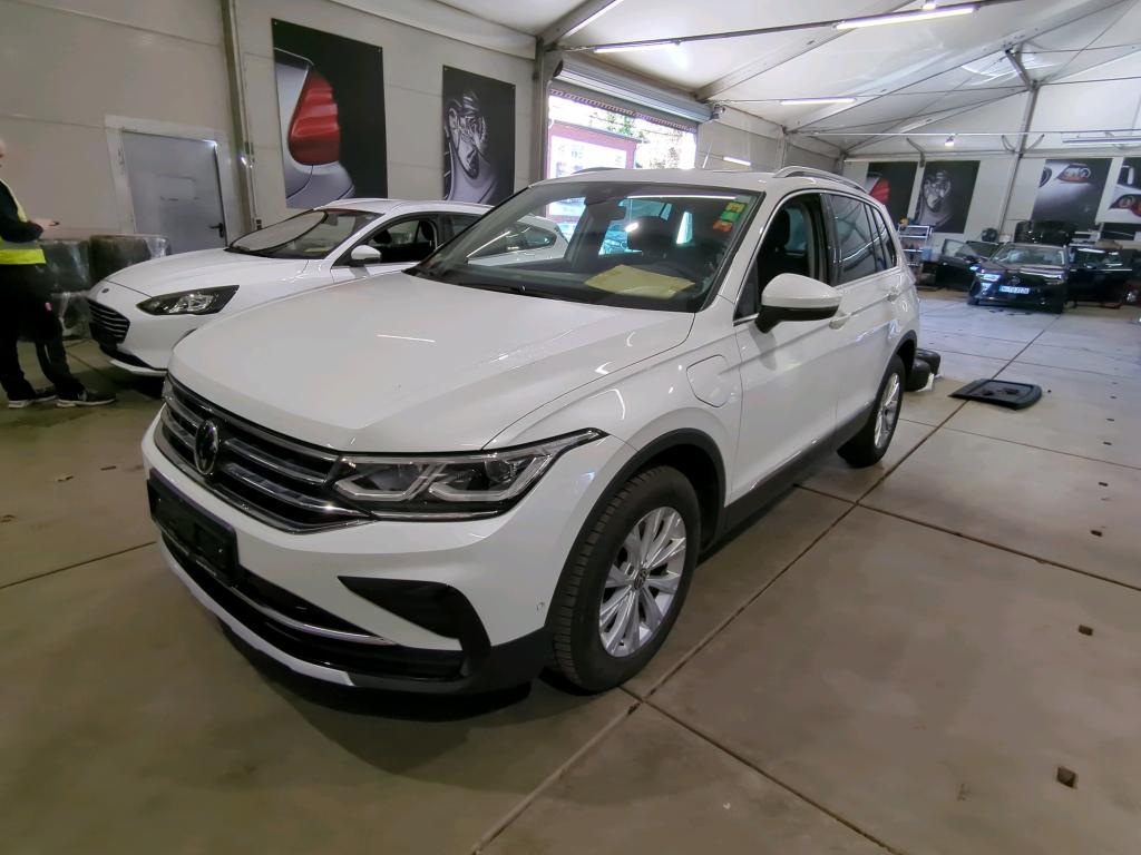 Volkswagen Tiguan Tiguan Elegance eHybrid 1.4 TSI 180KW AT6 E6d