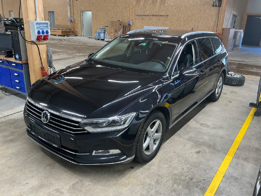 Volkswagen Passat Passat Variant Highline BMT/Start-Stopp 2.0 TDI 110KW AT6 E6