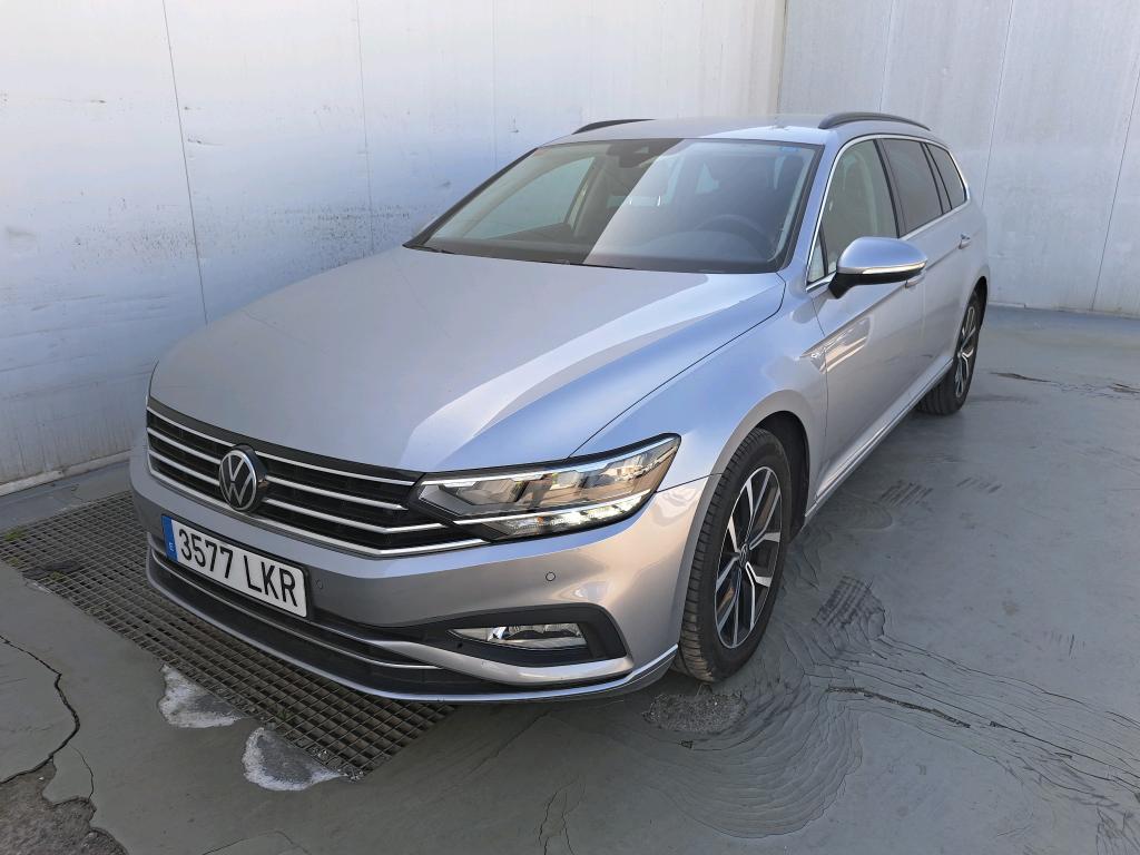 Volkswagen Passat VOLKSWAGEN Passat / 2019 / 5P / familiar Variant Executive 2.0 TDI 110kW DSG