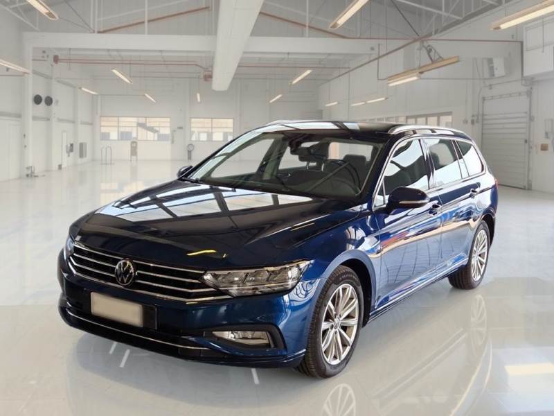 Volkswagen Passat VOLKSWAGEN PASSAT / 2019 / 5P / STATION WAGON VAR. 2.0TDI SCR EVO 110KW BUSINESS DSG