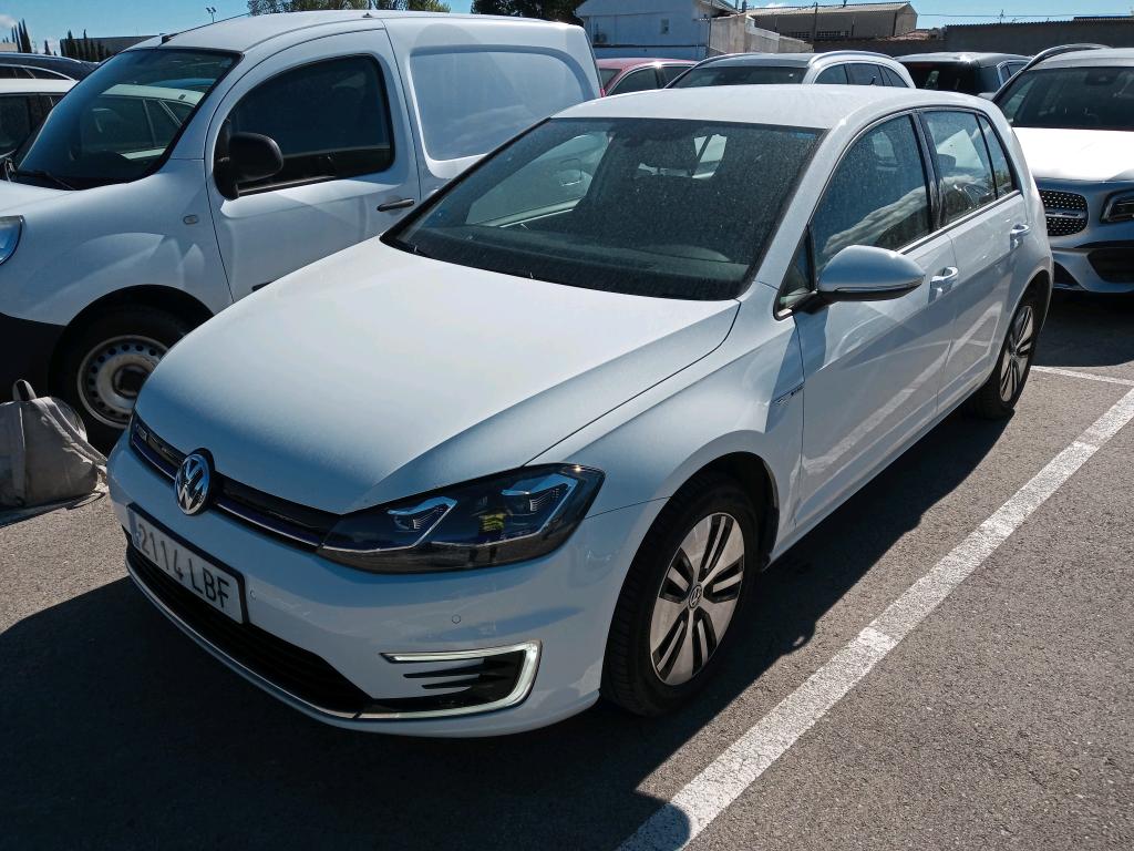 Volkswagen Golf  VOLKSWAGEN Golf / 2016 / 5P / berlina con portón e-Golf ePower 110 kW (136CV)