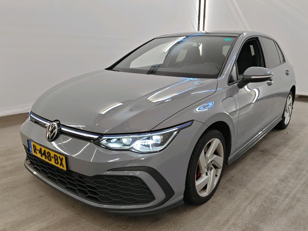 Volkswagen Golf  Volkswagen Golf 1.4 eHybrid 180kW DSG GTE 5d + Pano