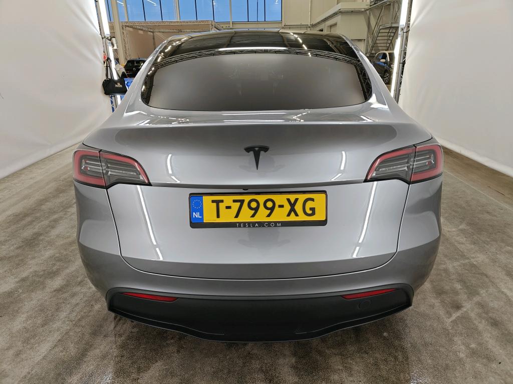 Foto 9 van Tesla Model Y