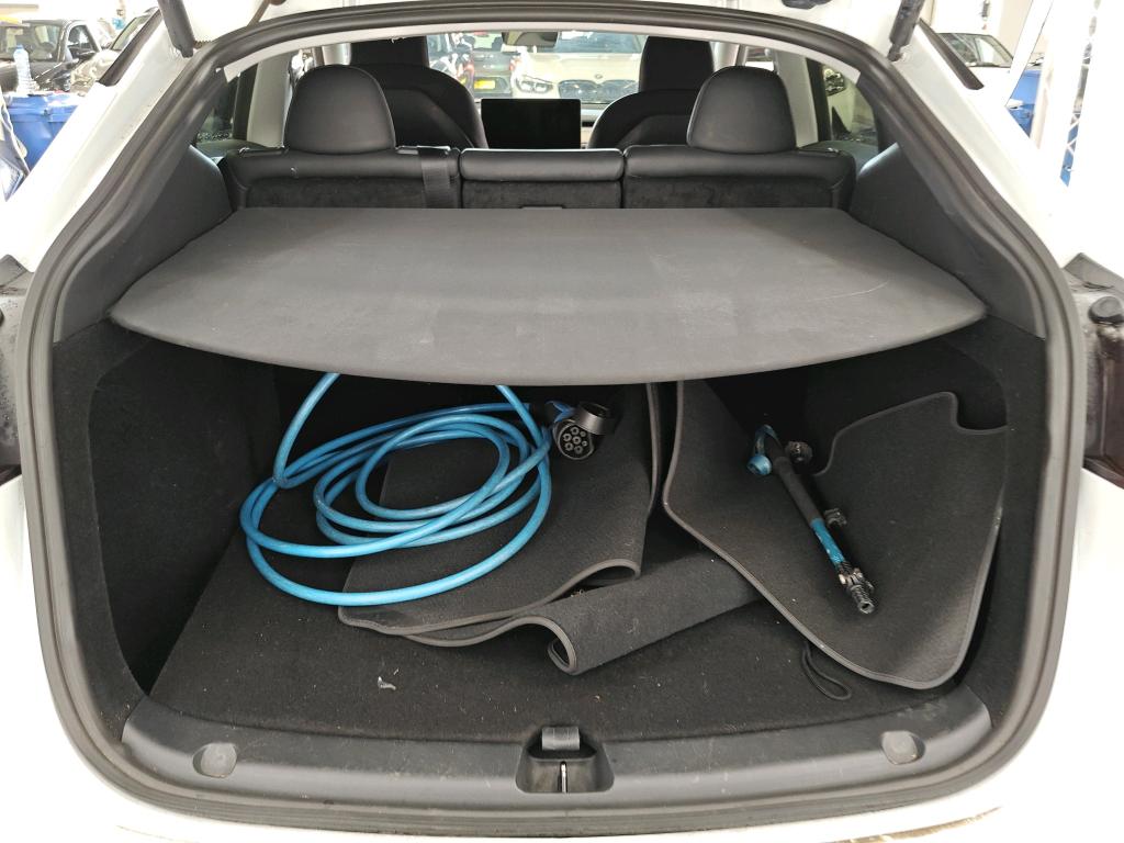Photo 8 of Tesla Model Y