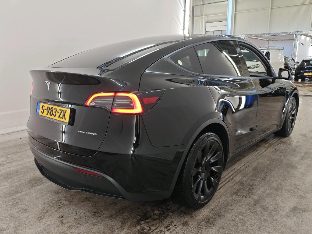 Foto 3 van Tesla Model Y