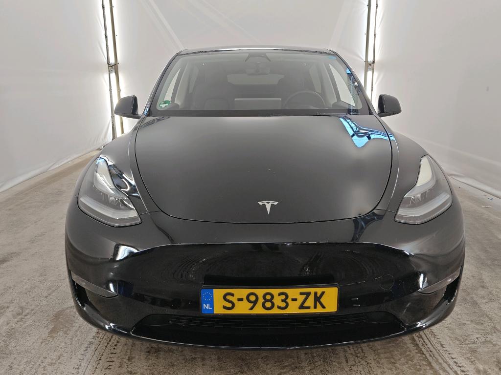 Foto 11 van Tesla Model Y