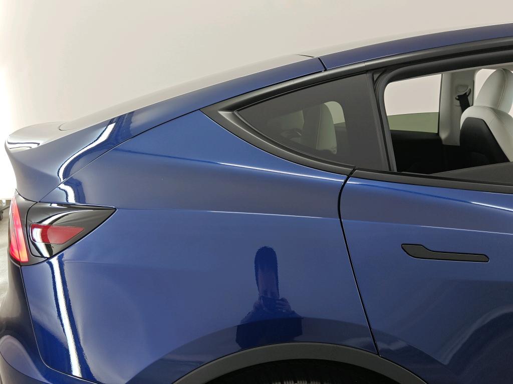 Photo 17 of Tesla Model Y