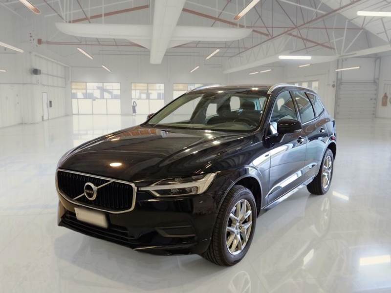 Volvo XC 60 VOLVO XC60 / 2017 / 5P / SUV B4 AWD GEARTR. MOMENTUM