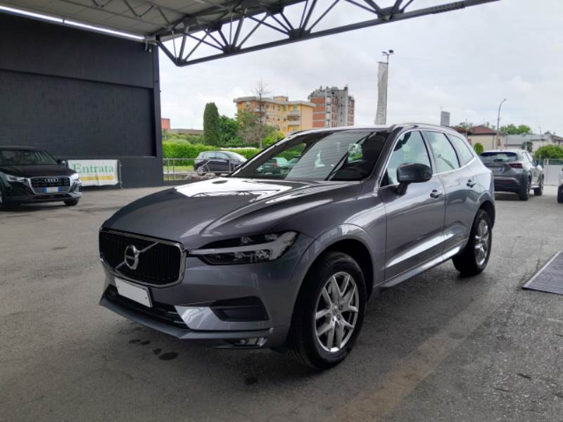 Volvo XC 60 VOLVO XC60 / 2017 / 5P / SUV B4 D AWD AUTOMATICO MOMENTUM PRO