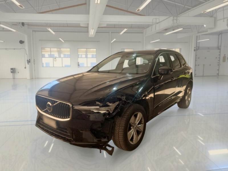 Volvo XC 60 VOLVO XC60 / 2021 / 5P / SUV B4 D AWD AUTOMATICO MOMENTUM PRO